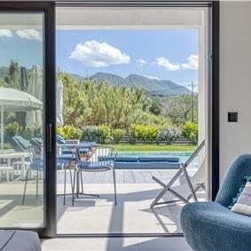 5 bedroom luxury seaside villa with indoor & outdoor pool, near Acharavi, sleeps 10